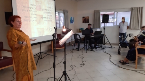 WhatsApp Image 2021-10-21 at 08.14.59 (2).jpeg